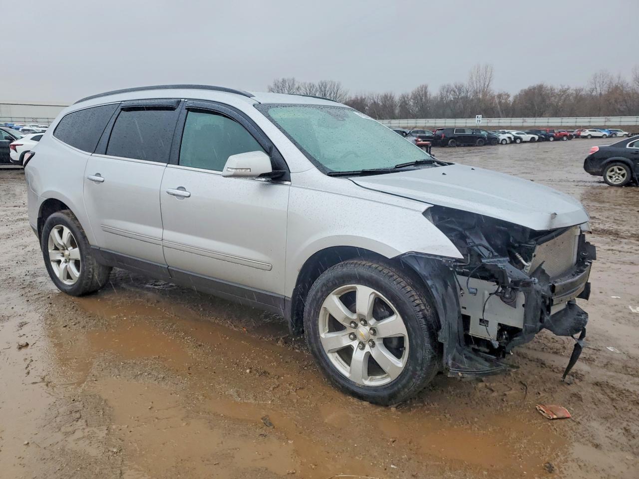 2017 Chevrolet Traverse Premier - Image 4