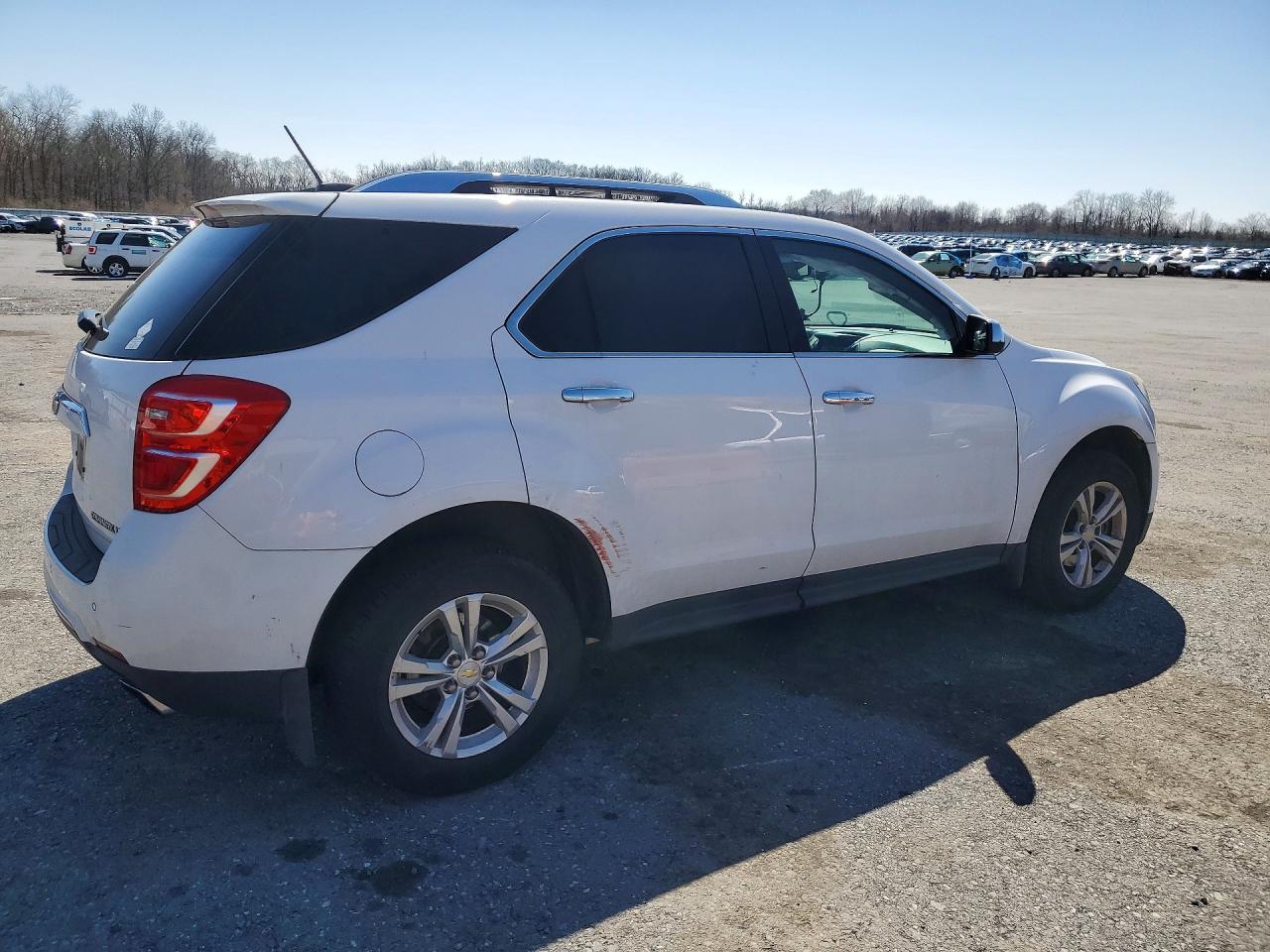 2016 Chevrolet Equinox Ltz - Image 3