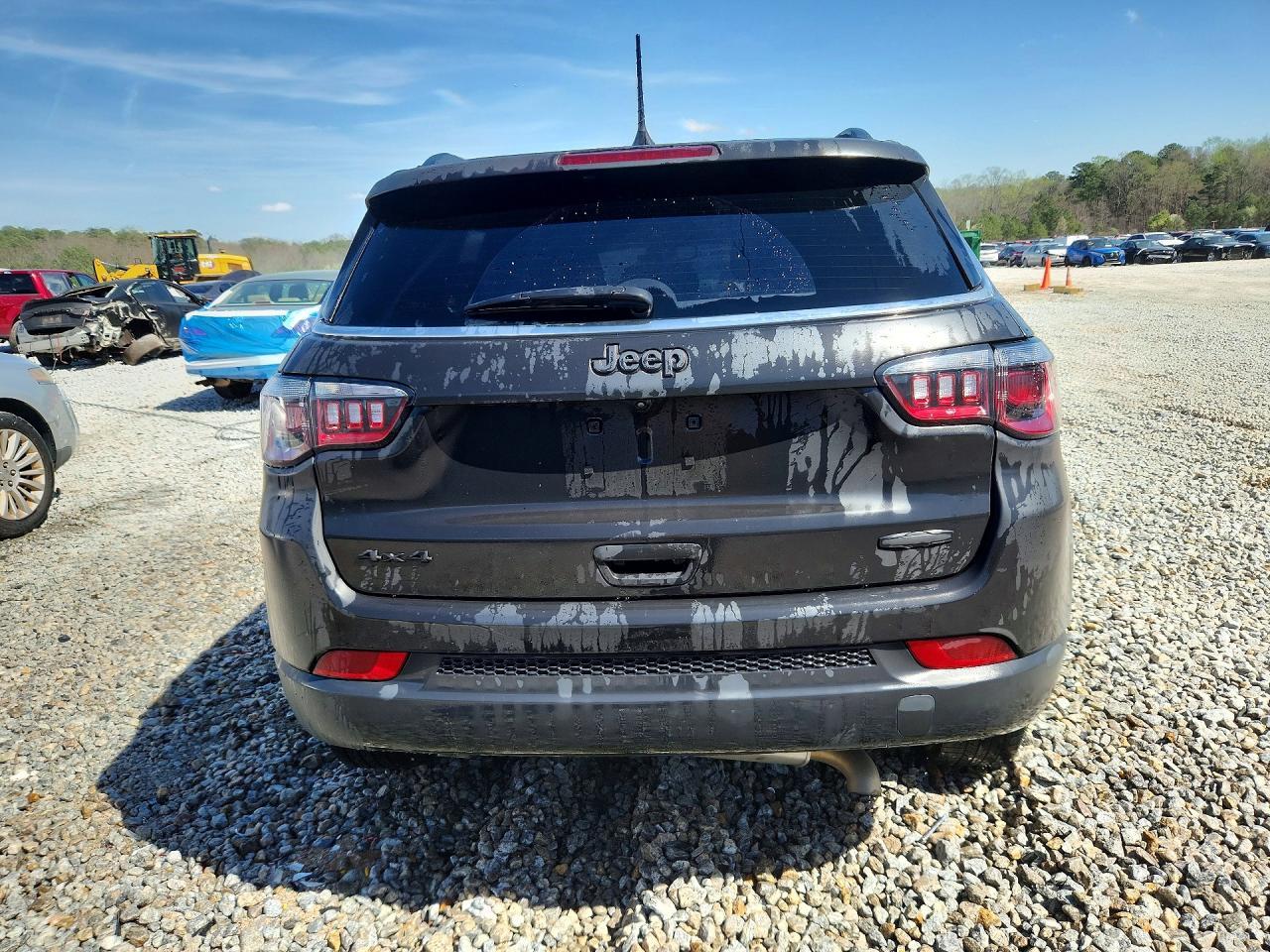 2024 Jeep Compass Latitude - Image 6