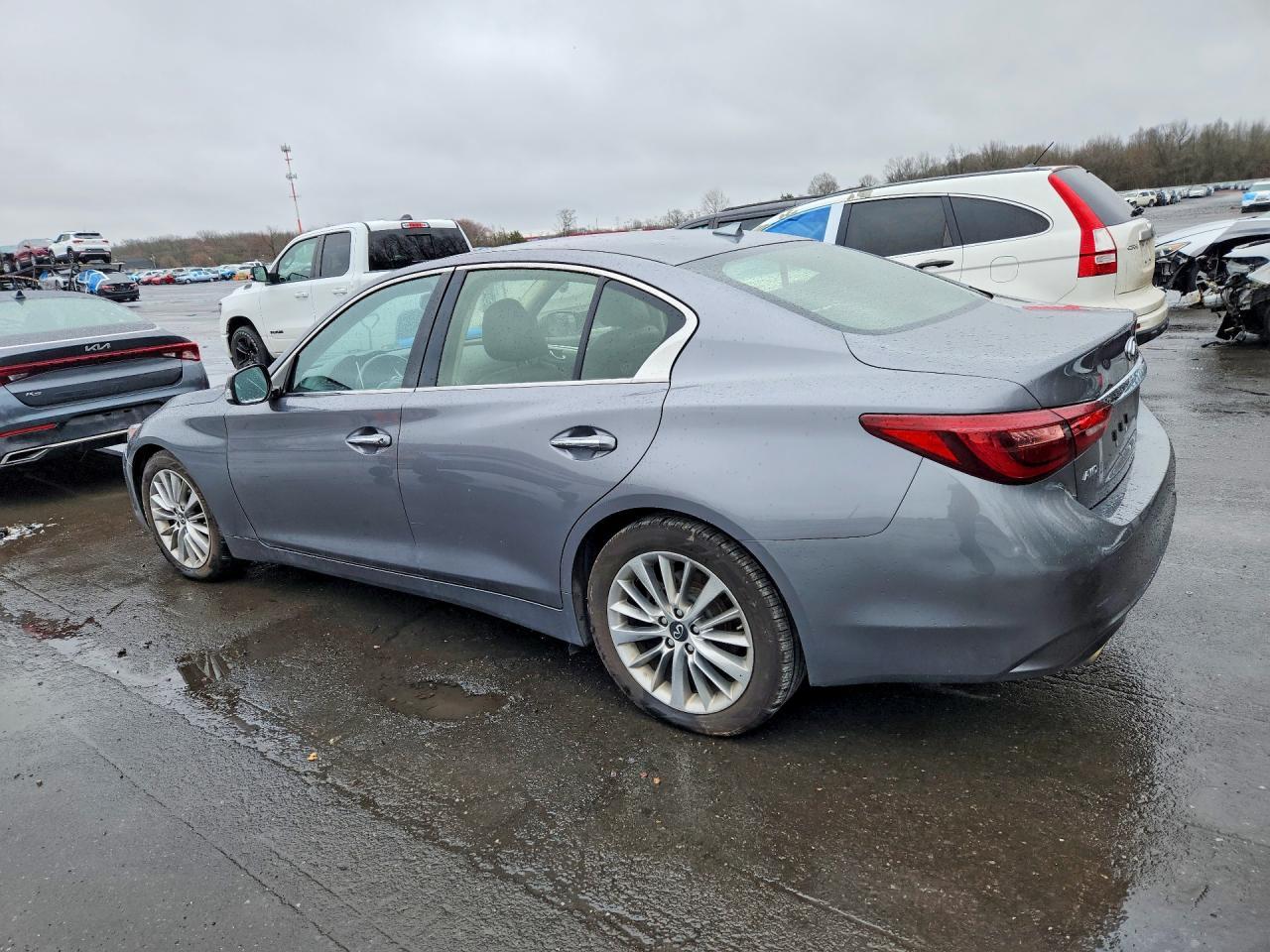 2020 Infiniti Q50 3.0T Luxe - Image 2