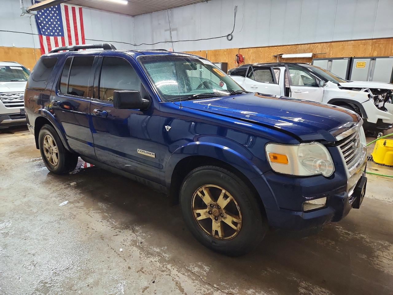 2008 Ford Explorer - Фото 4
