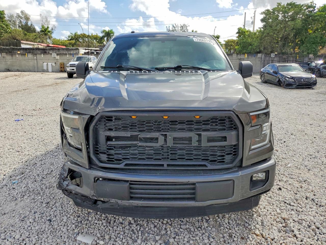 2017 Ford F150 Supercrew - Фото 5