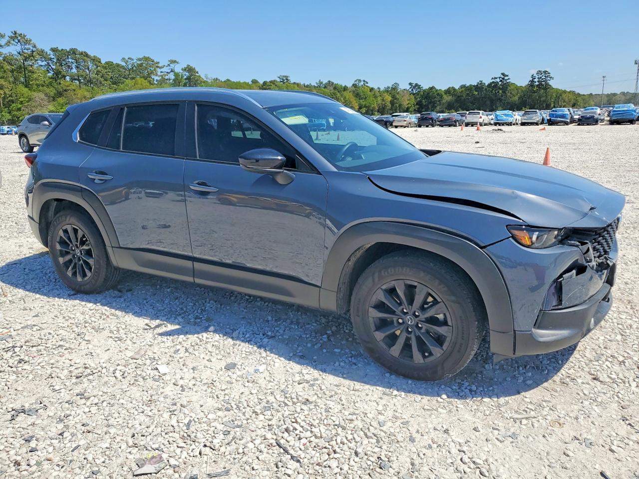 2024 Mazda Cx-50 Premium - Image 4