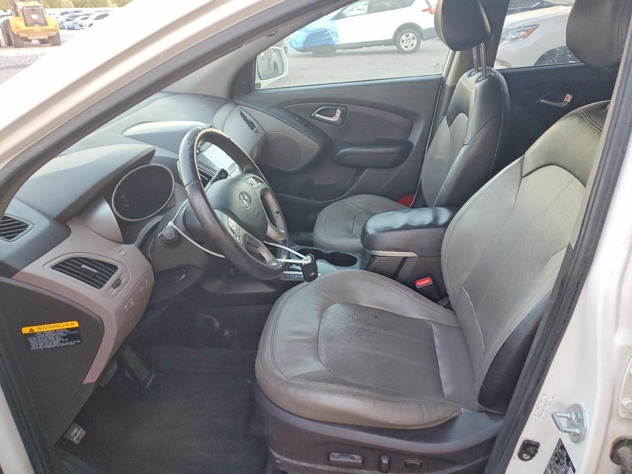 2013 Hyundai Tucson Limited - Image 7