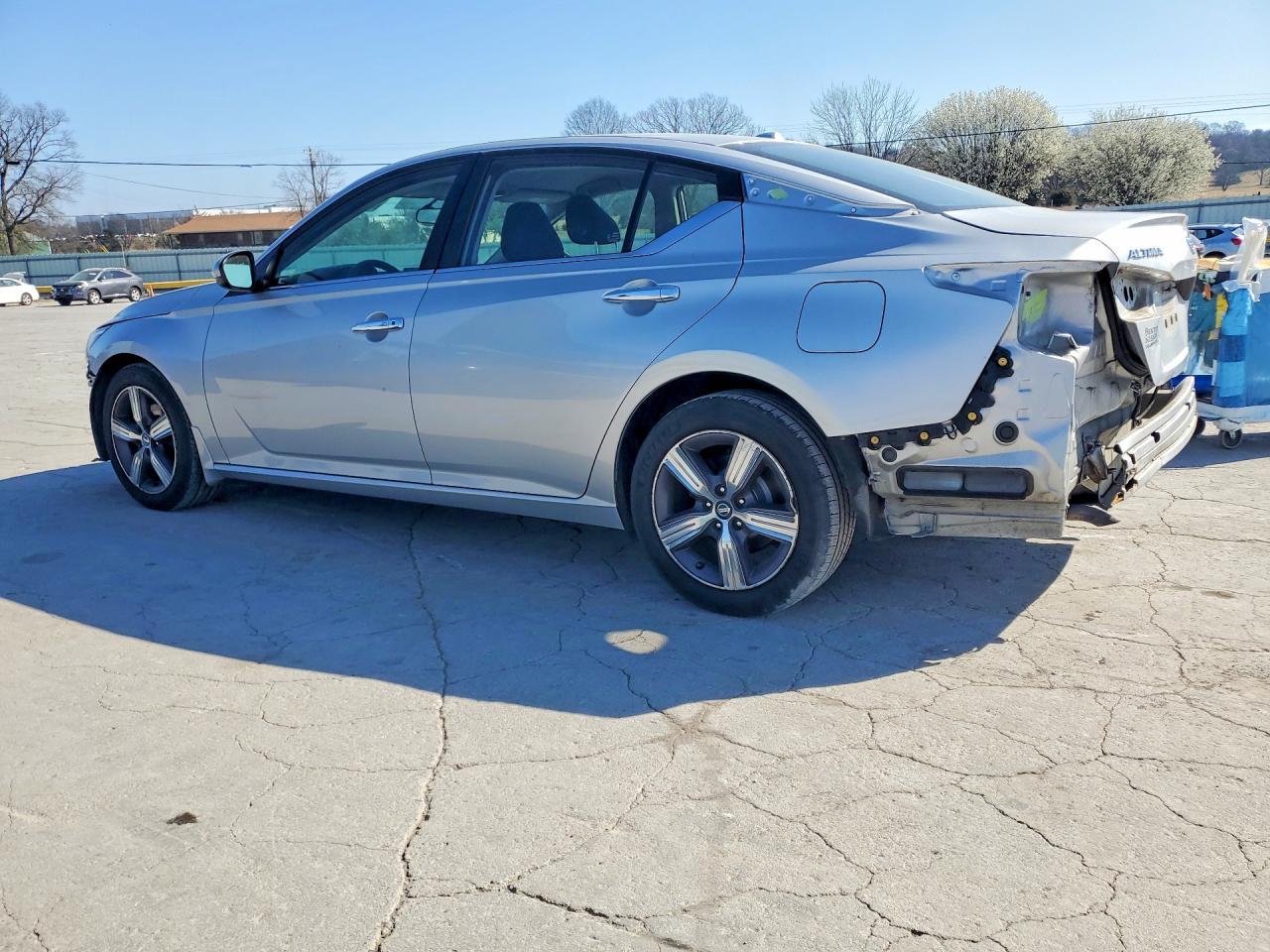 2019 Nissan Altima 2.5 S - Image 2
