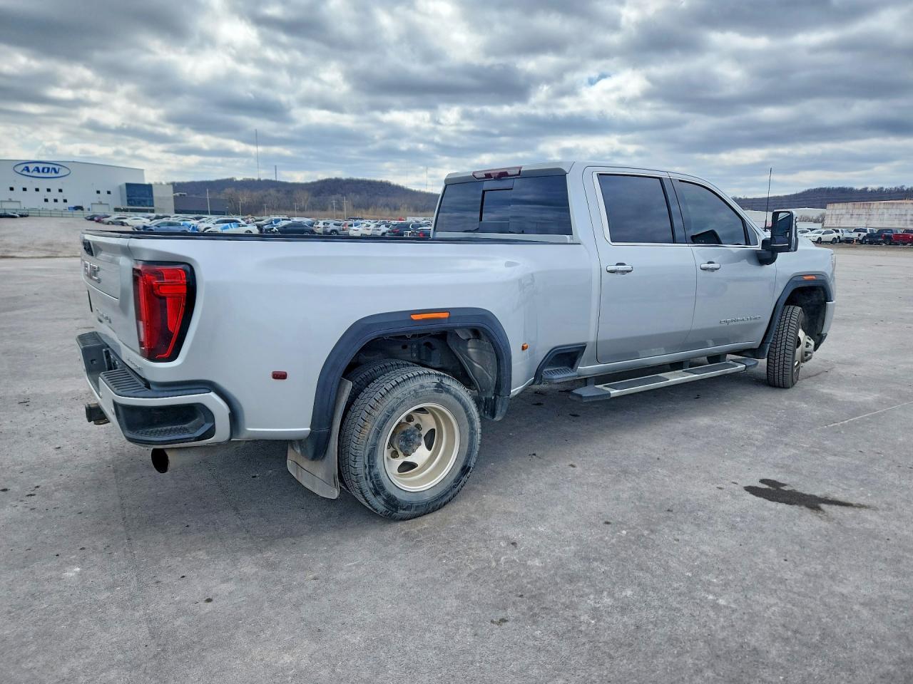 2022 GMC Sierra K3500 Denali - Фото 3