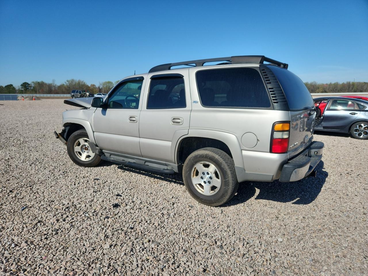 2005 Chevrolet Tahoe K1500 - Image 2