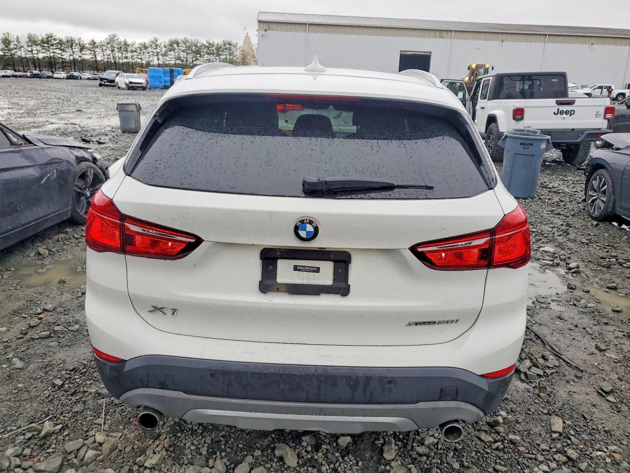 2019 BMW X1 xDrive28I - Image 6