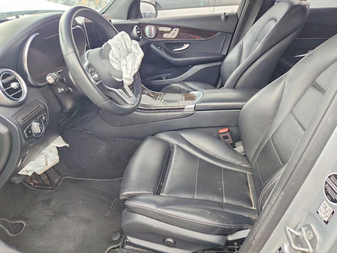 2020 Mercedes-Benz Glc 300 4Matic - Image 7