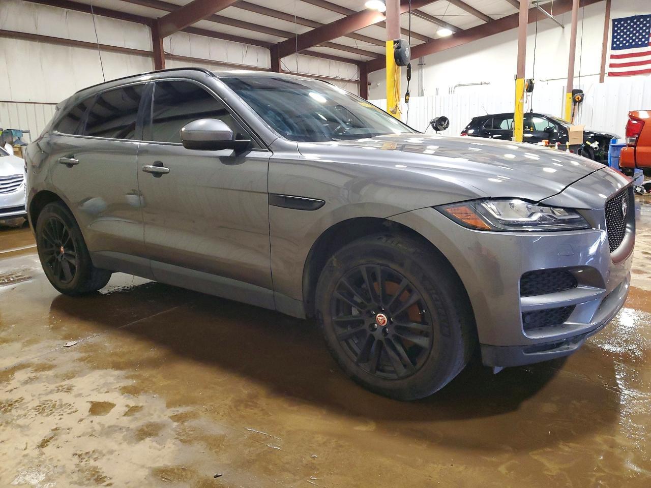 2018 Jaguar F-Pace Prestige - Фото 4