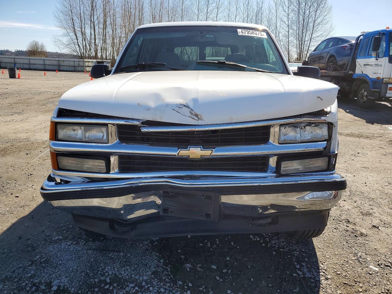 1995 Chevrolet Suburban 1500 4D - Фото 5