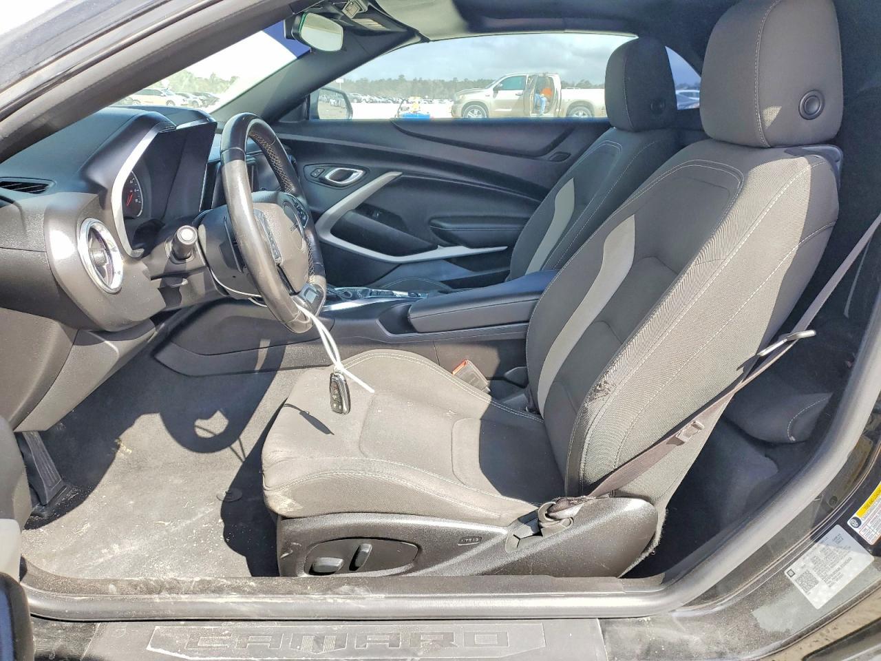 2020 Chevrolet Camaro Ls - Фото 7