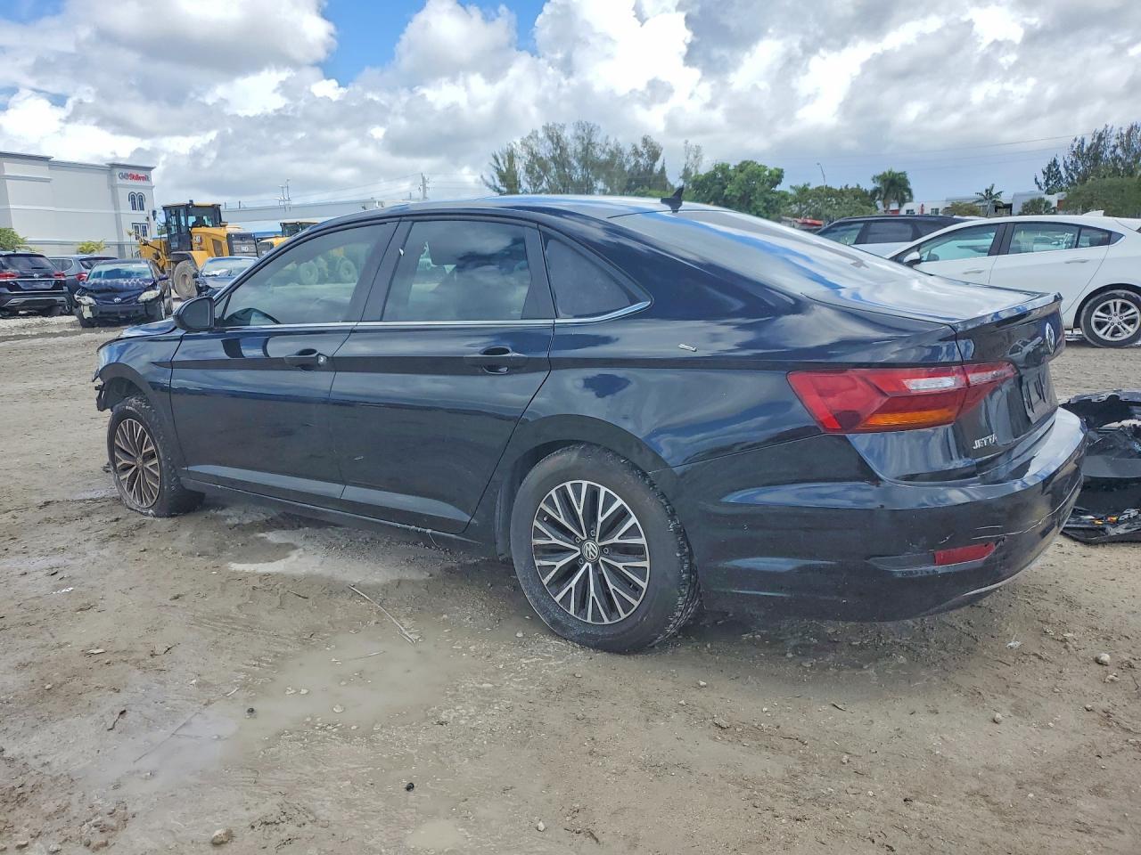 2019 Volkswagen Jetta S - Image 2