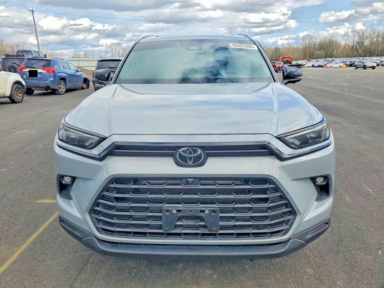 2025 Toyota Grand Highlander Hybrid Nightshade - Фото 5