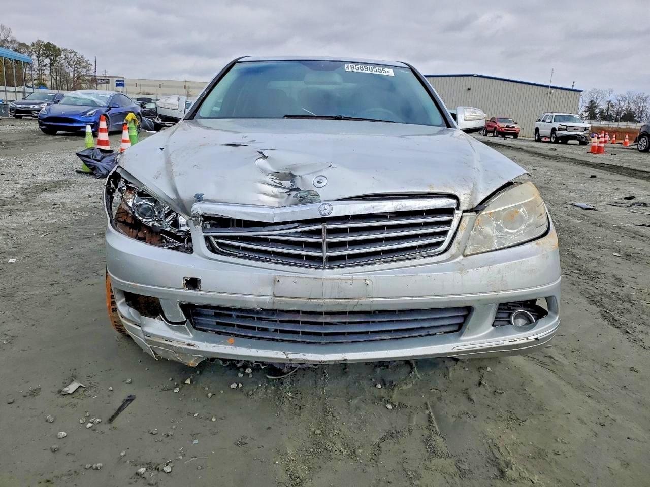 2009 Mercedes-Benz C 300 4Matic - Image 5