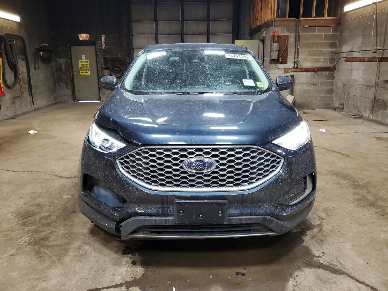 2024 Ford Edge Sel - Image 5