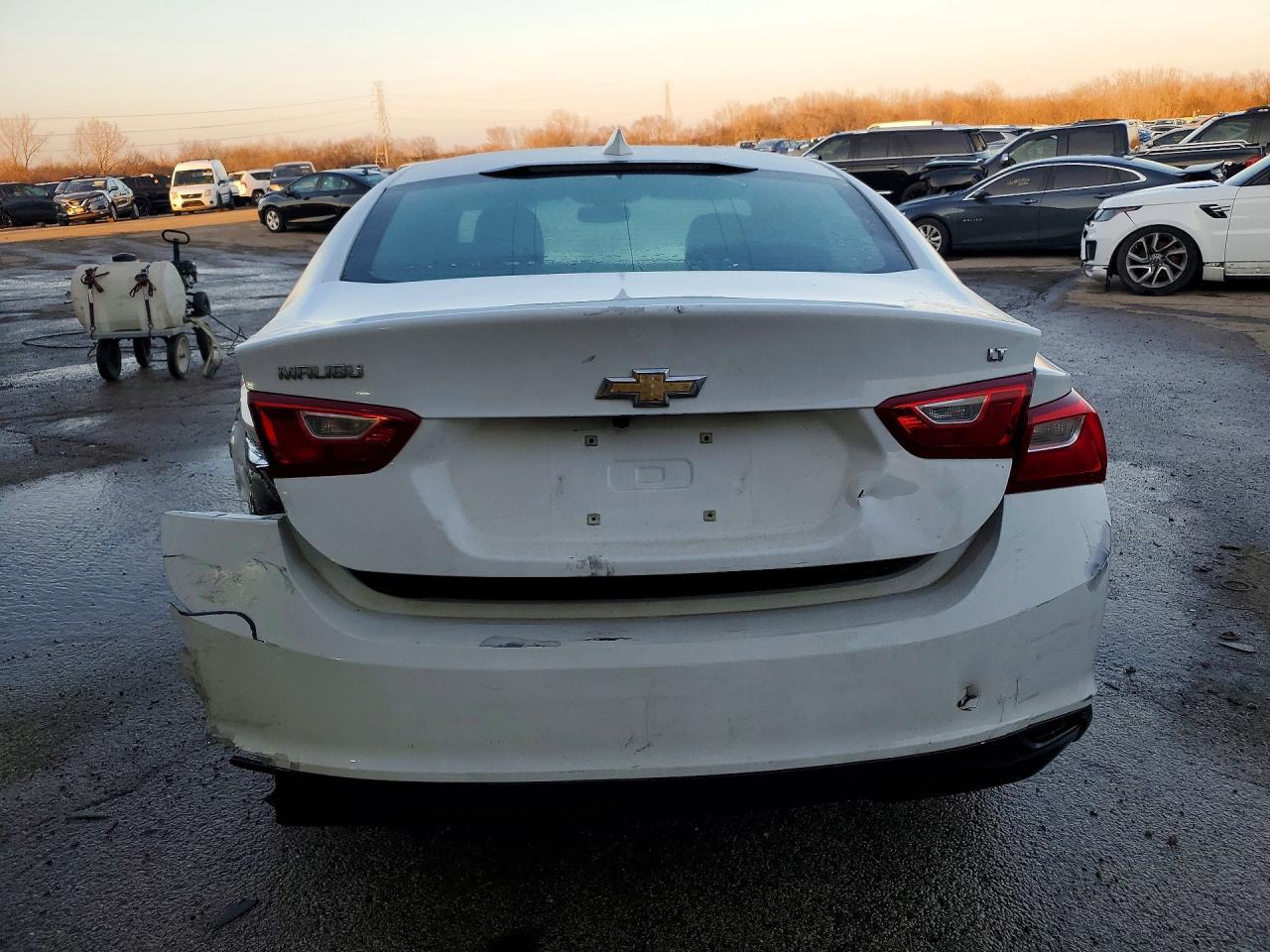 2017 Chevrolet Malibu Lt - Фото 6