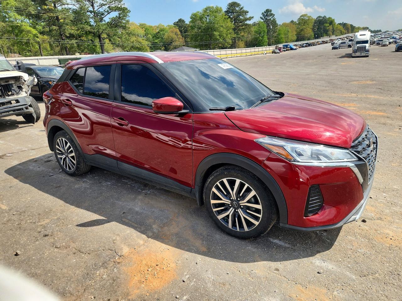 2022 Nissan Kicks Sv - Image 4