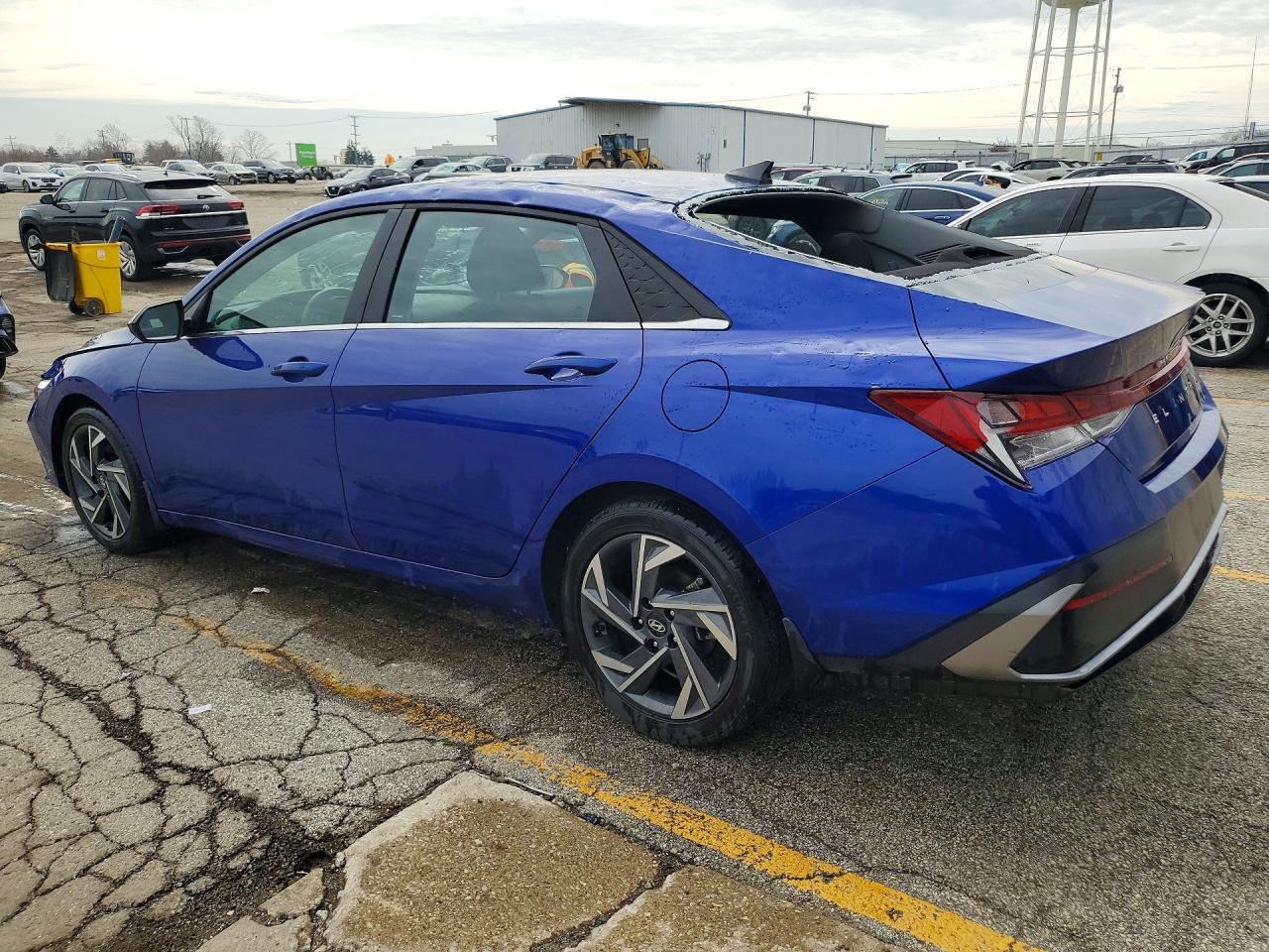 2024 Hyundai Elantra Sel - Фото 2