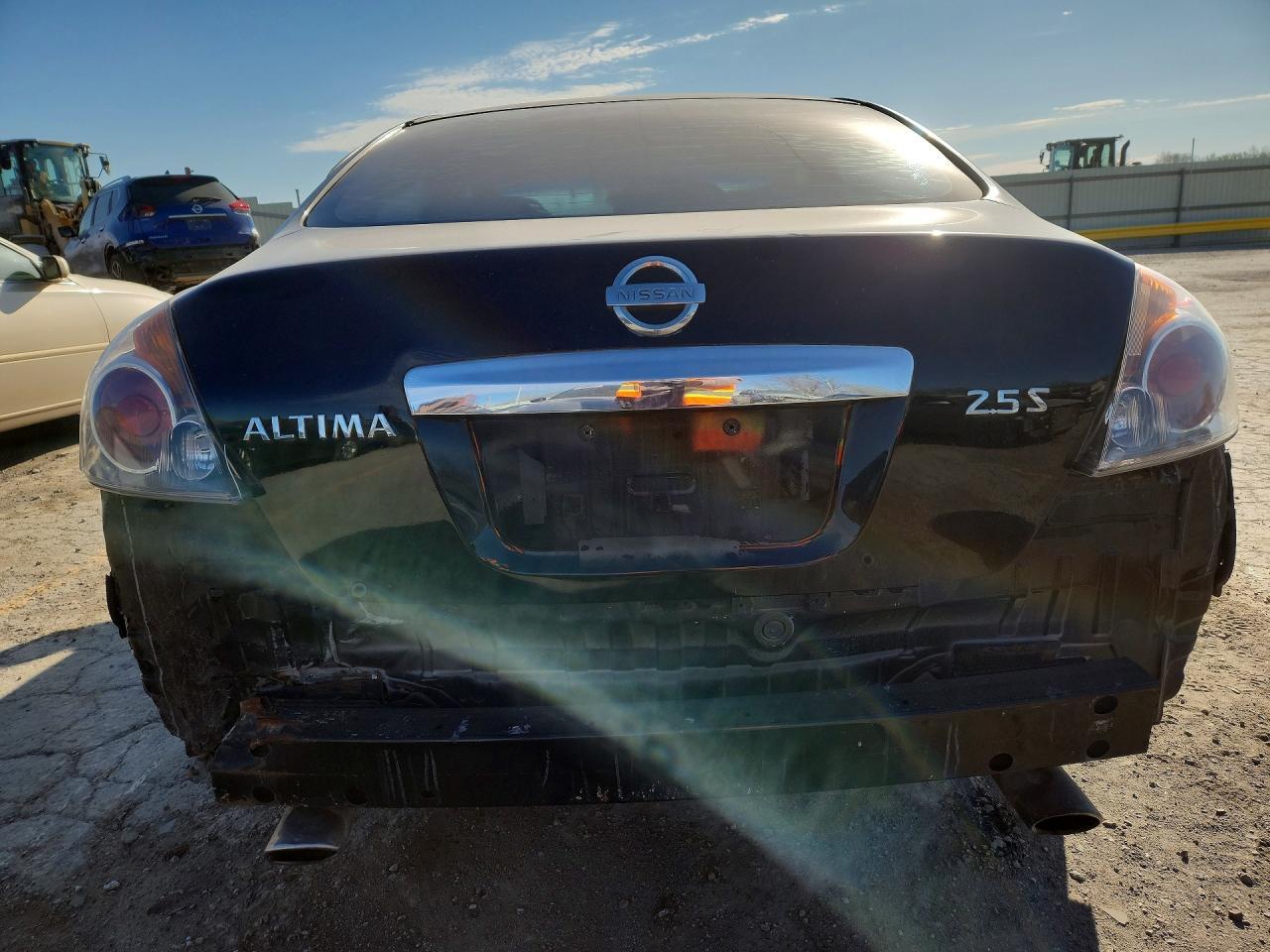 2010 Nissan Altima 2.5 - Image 6