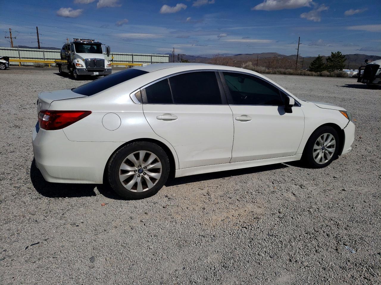 2015 Subaru Legacy 2.5I Premium - Image 3