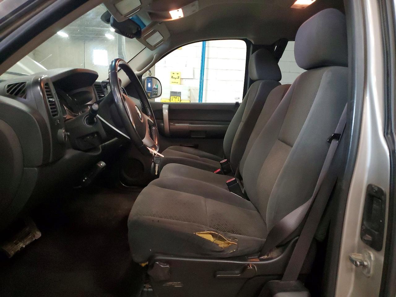 2007 Chevrolet Silverado K1500 - Image 7