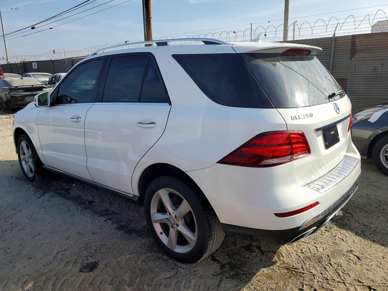 2016 Mercedes-Benz Gle 350 4Matic - Image 2