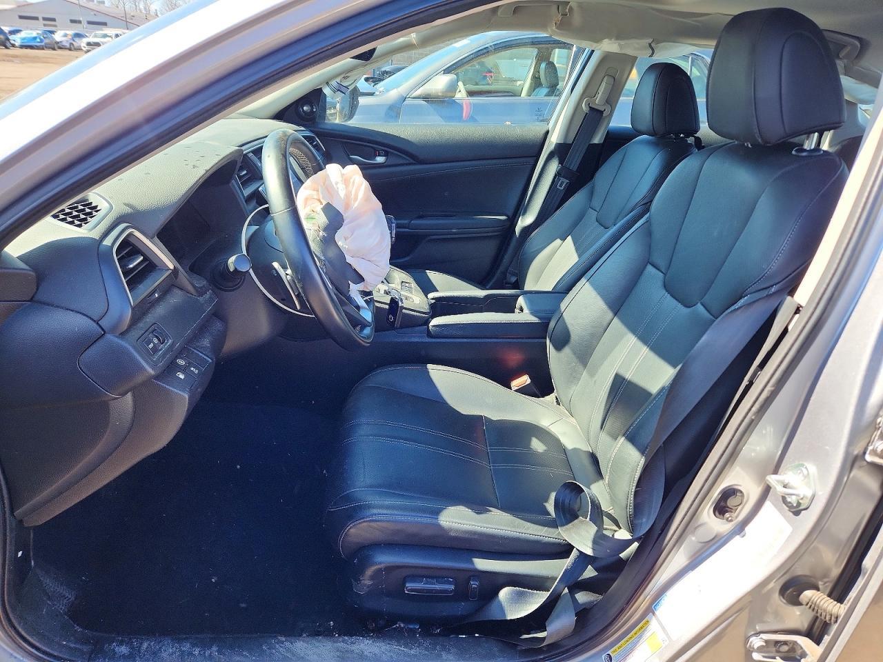 2021 Honda Insight Touring - Image 7