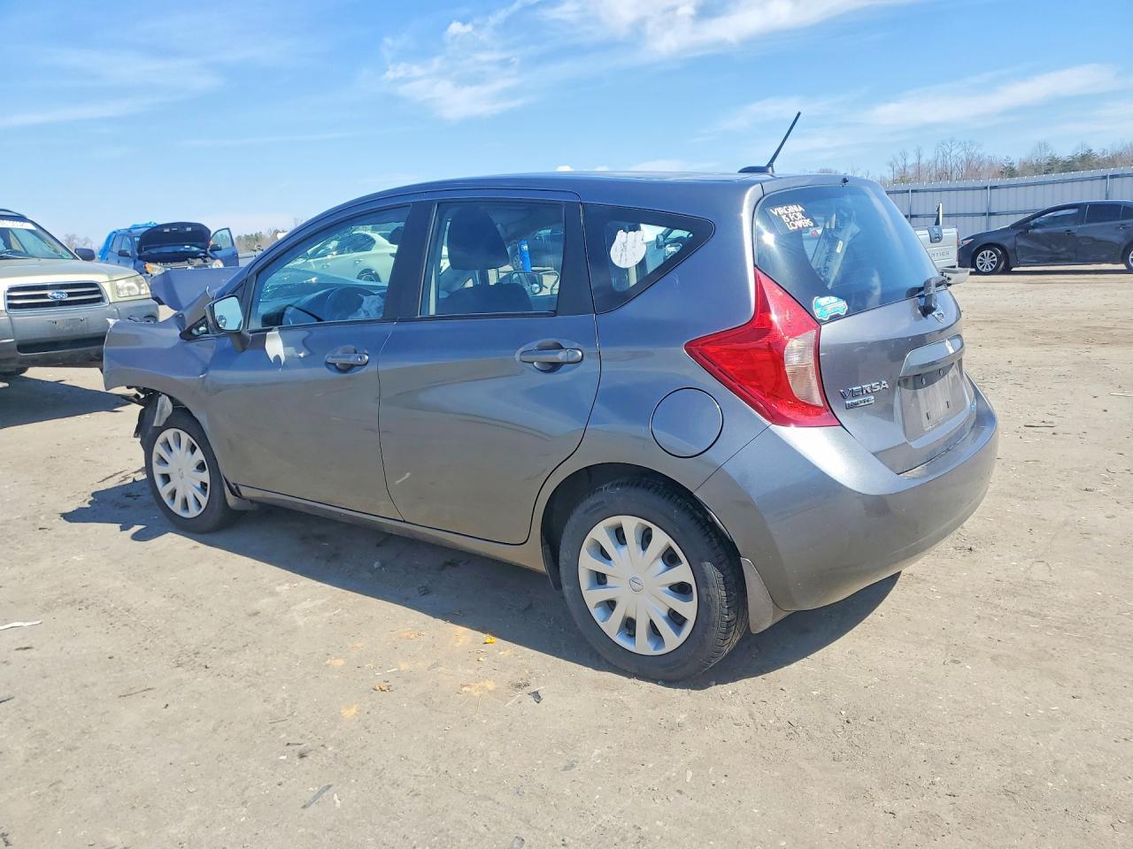 2016 Nissan Versa Note Sv - Image 2