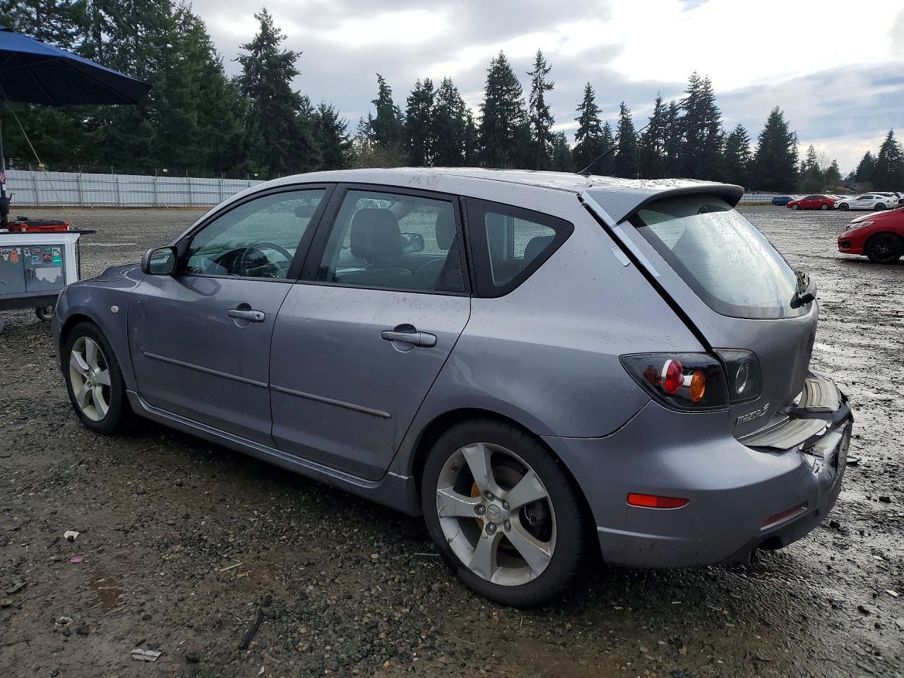 2005 Mazda 3 Hatchback - Фото 2