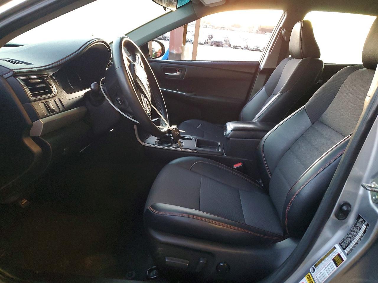 2017 Toyota Camry Se - Image 7