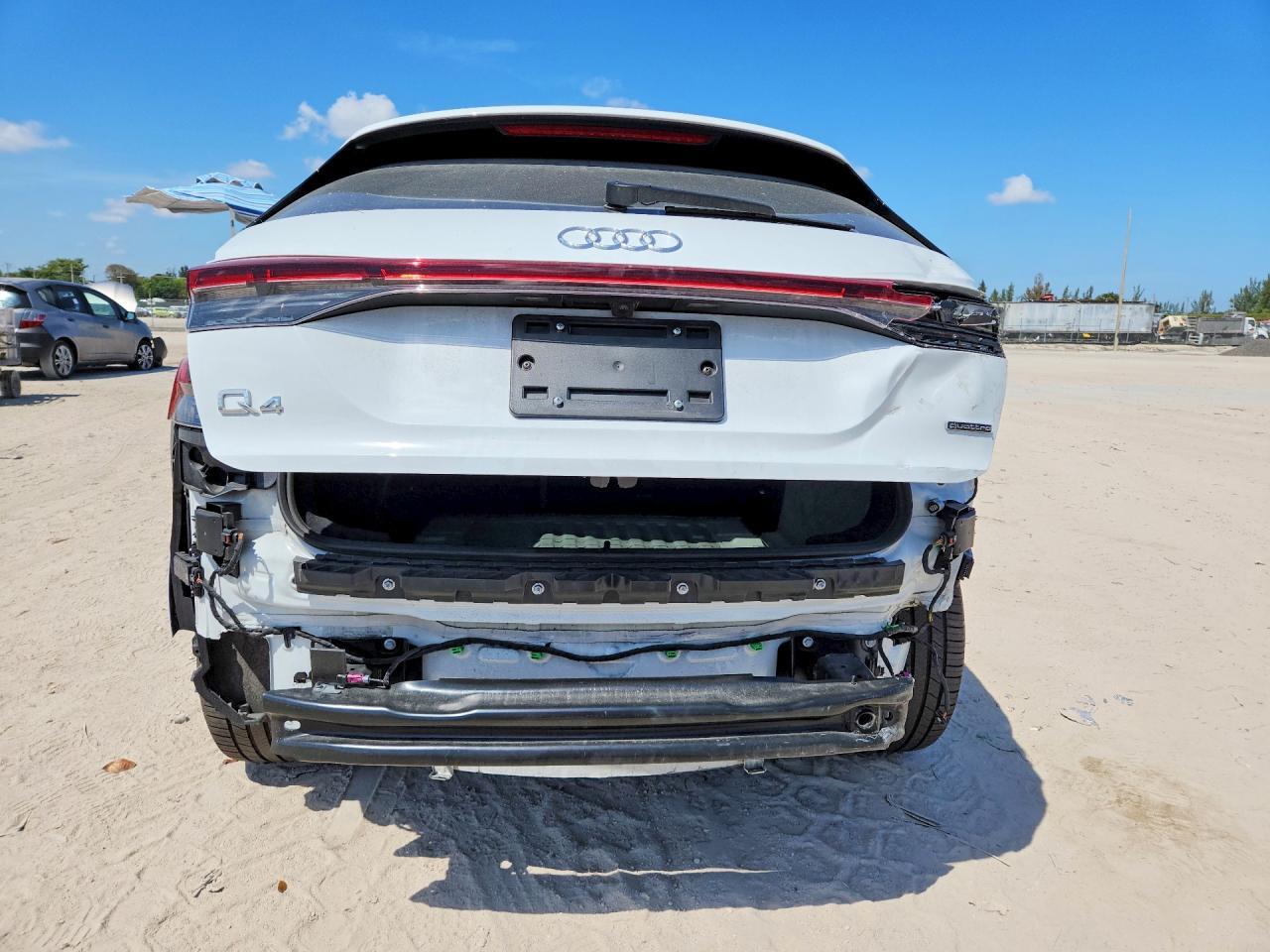 2024 Audi Q4 E-Tron Premium - Фото 6