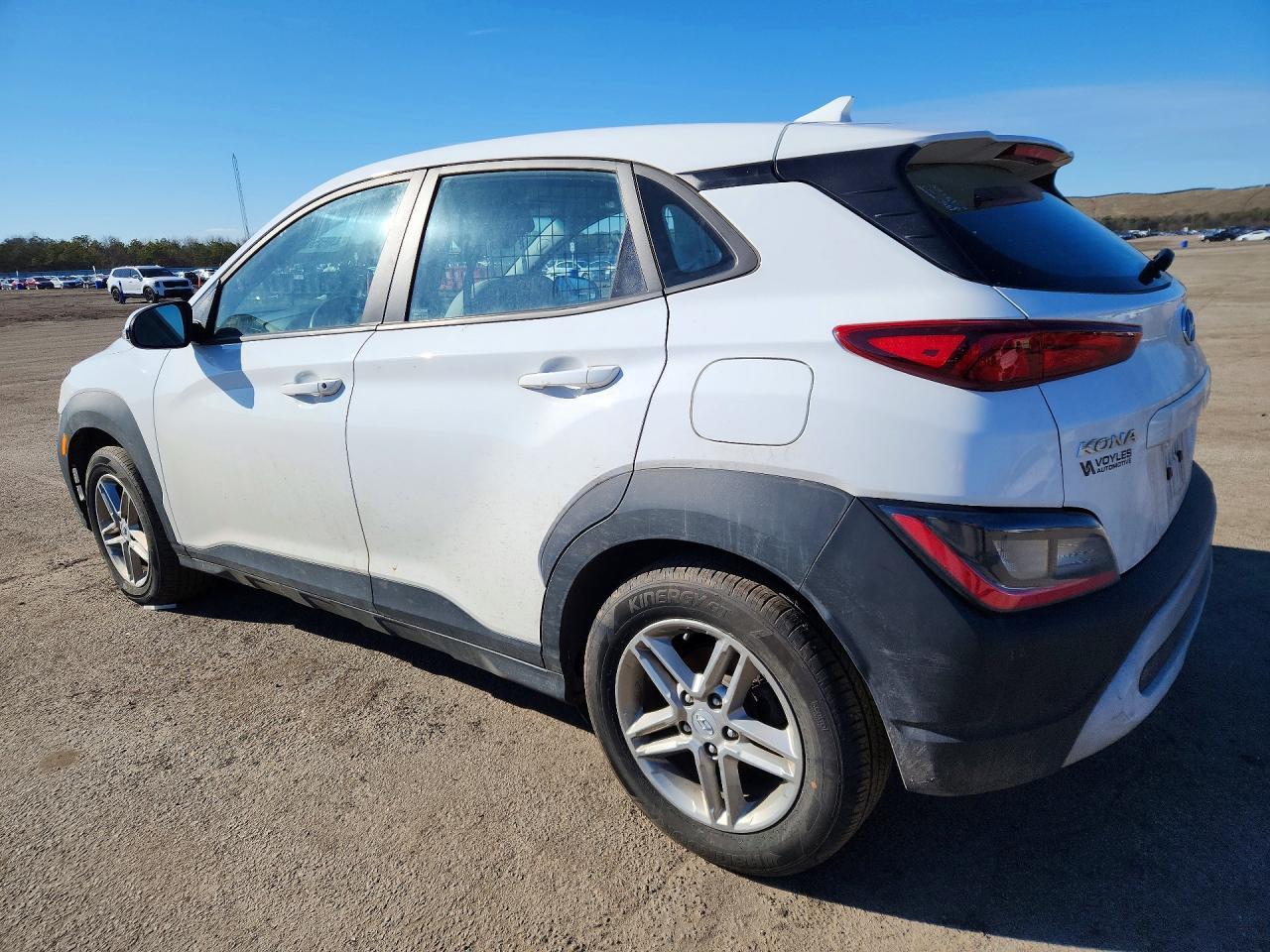 2023 Hyundai Kona Se - Фото 2