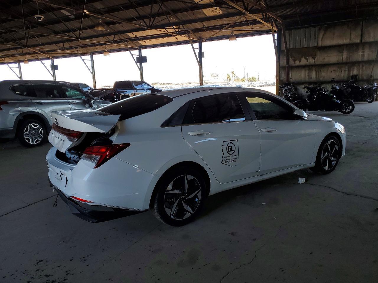 2021 Hyundai Elantra Sel - Фото 3