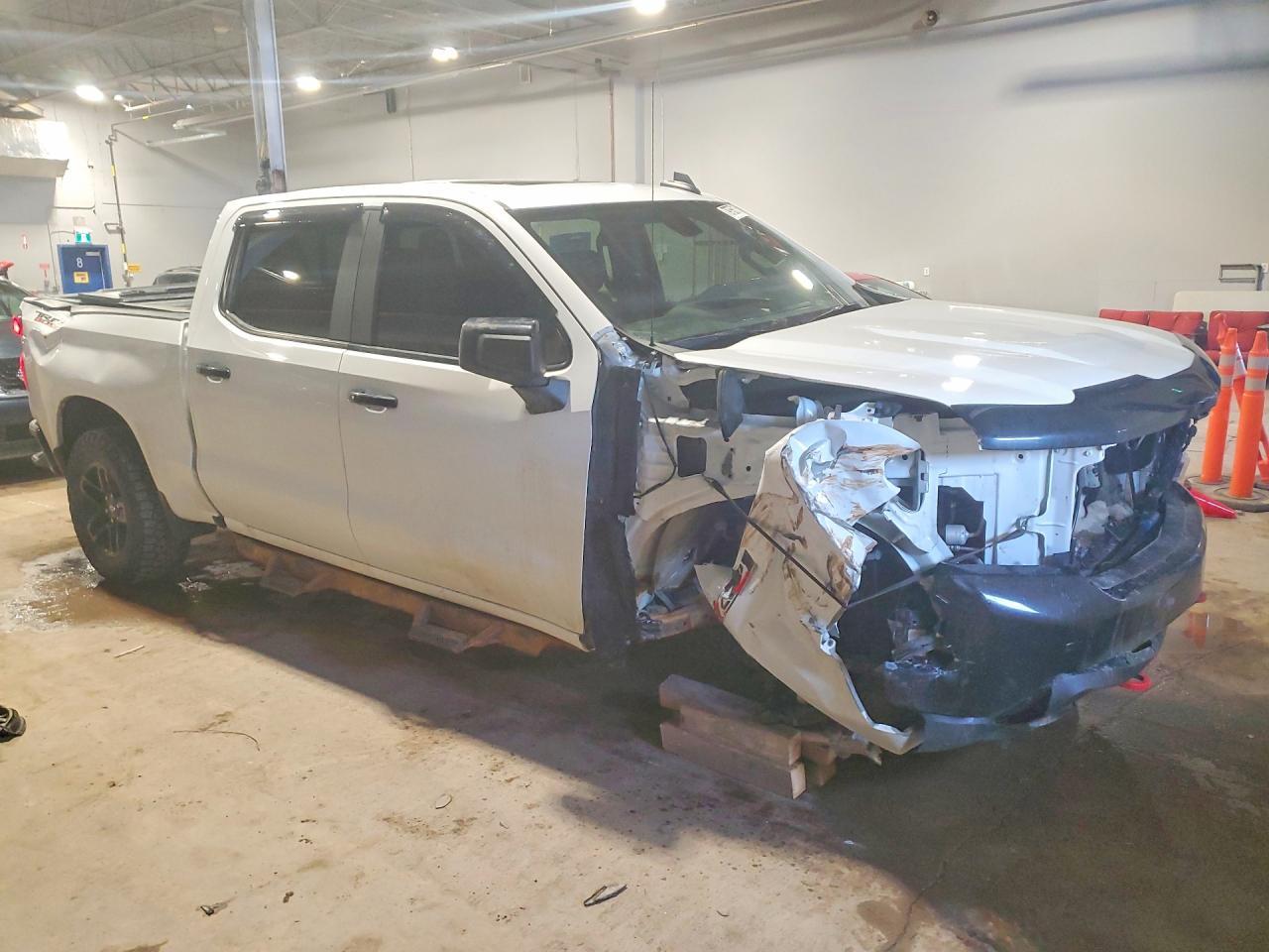 2020 Chevrolet Silverado K1500 Lt Trail Boss - Фото 4