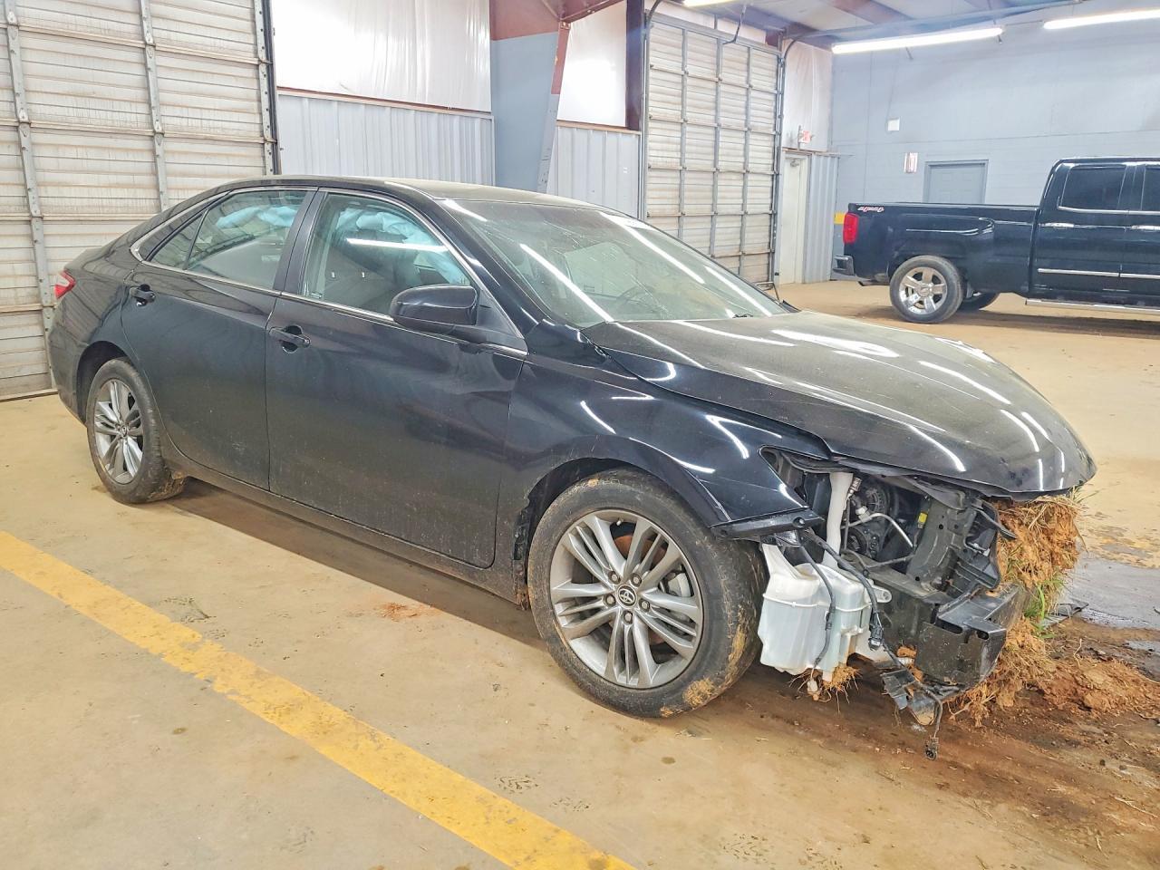 2015 Toyota Camry Se - Фото 4