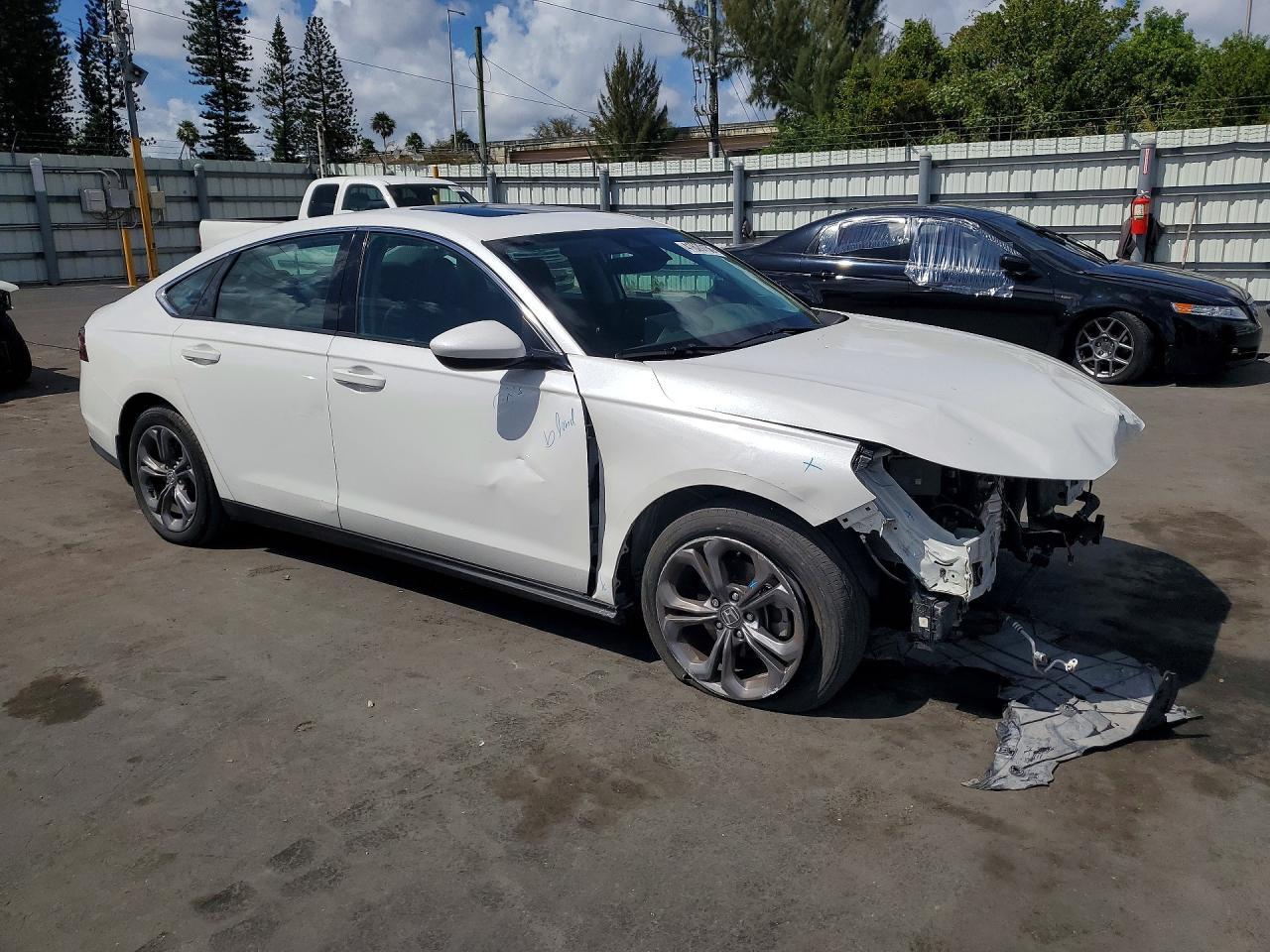 2024 Honda Accord Ex - Image 4