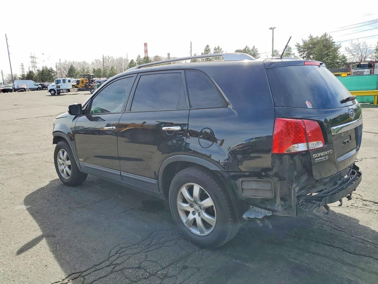2013 Kia Sorento Lx - Фото 2