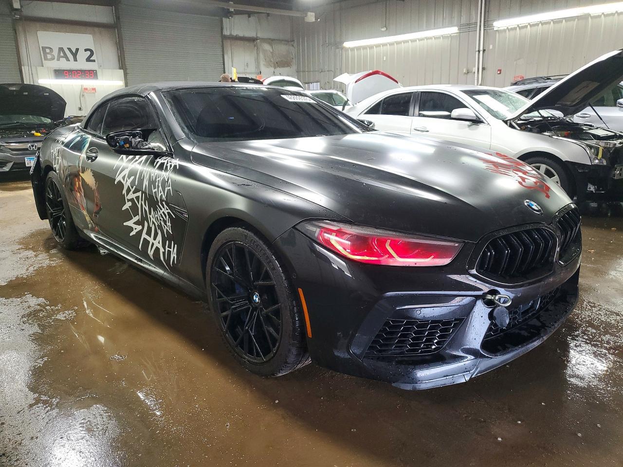 2020 BMW M8 - Фото 4