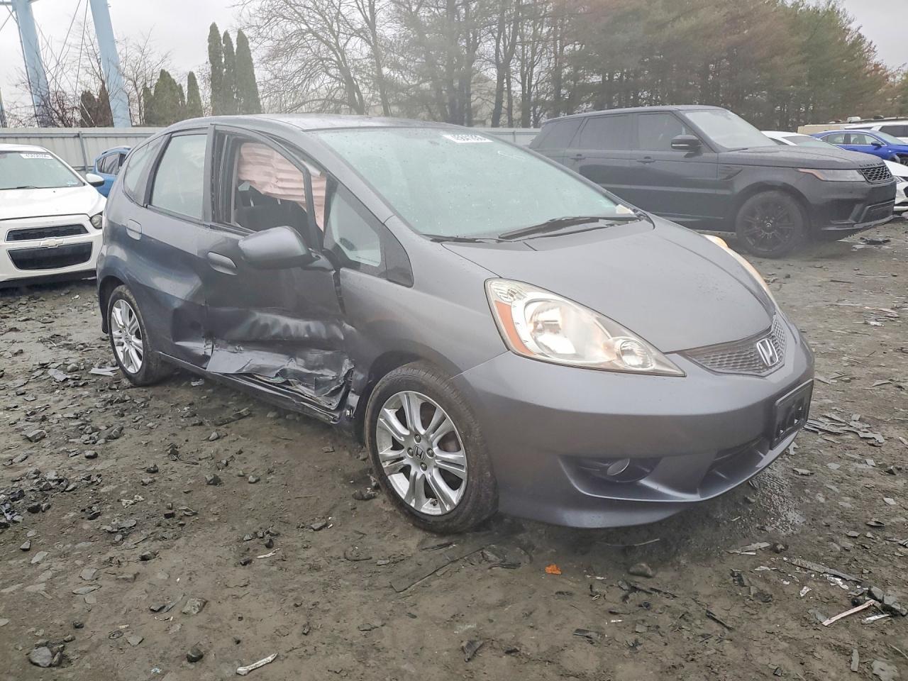 2011 Honda Fit Sport - Image 4