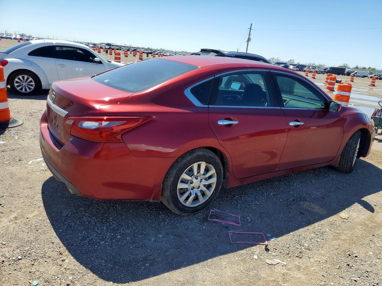 2018 Nissan Altima 2.5 S - Фото 3