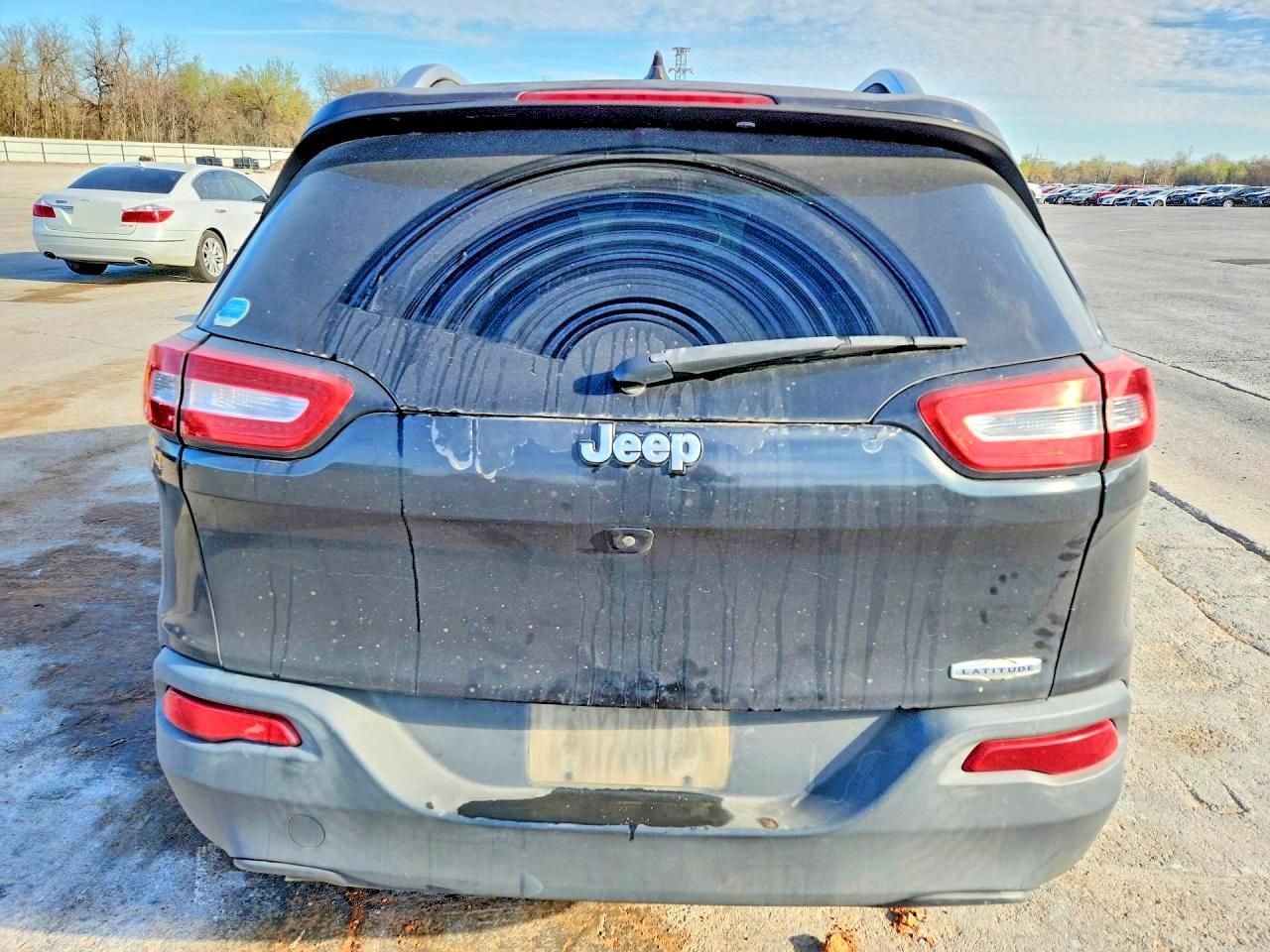 2015 Jeep Cherokee Latitude - Фото 6