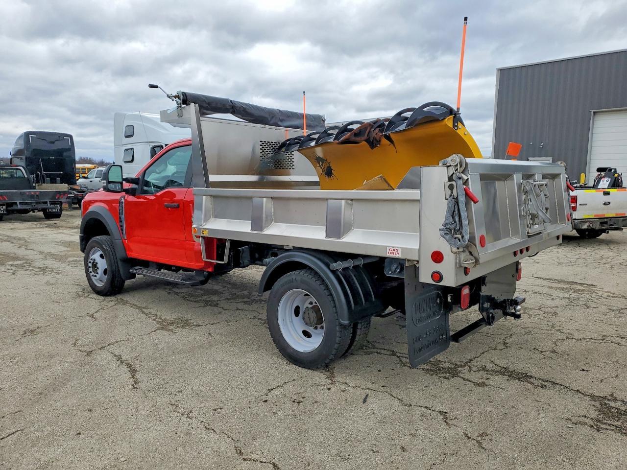 2024 Ford F550 Super Duty Dump Truck - Фото 2