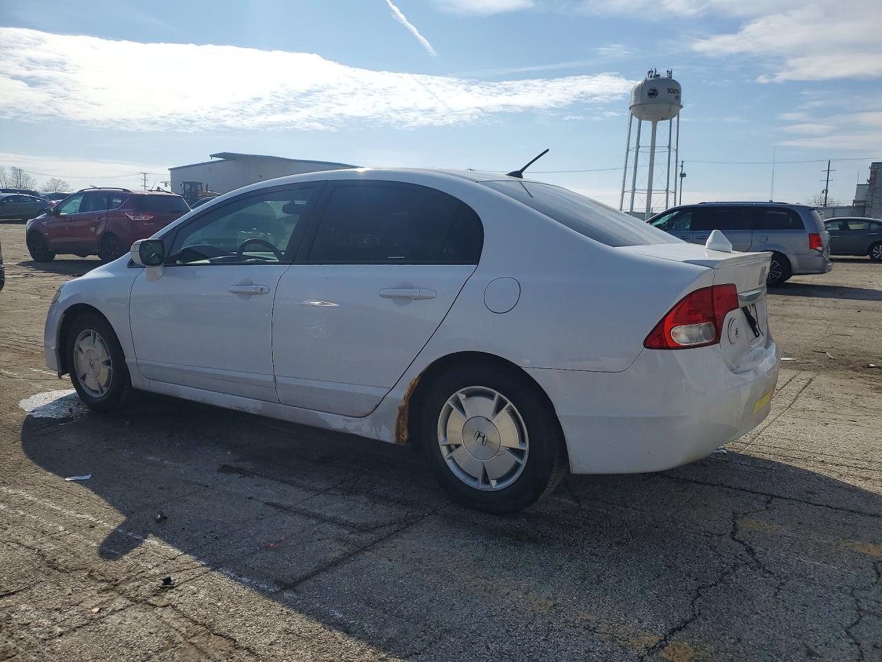 2011 Honda Civic Hybrid - Image 2