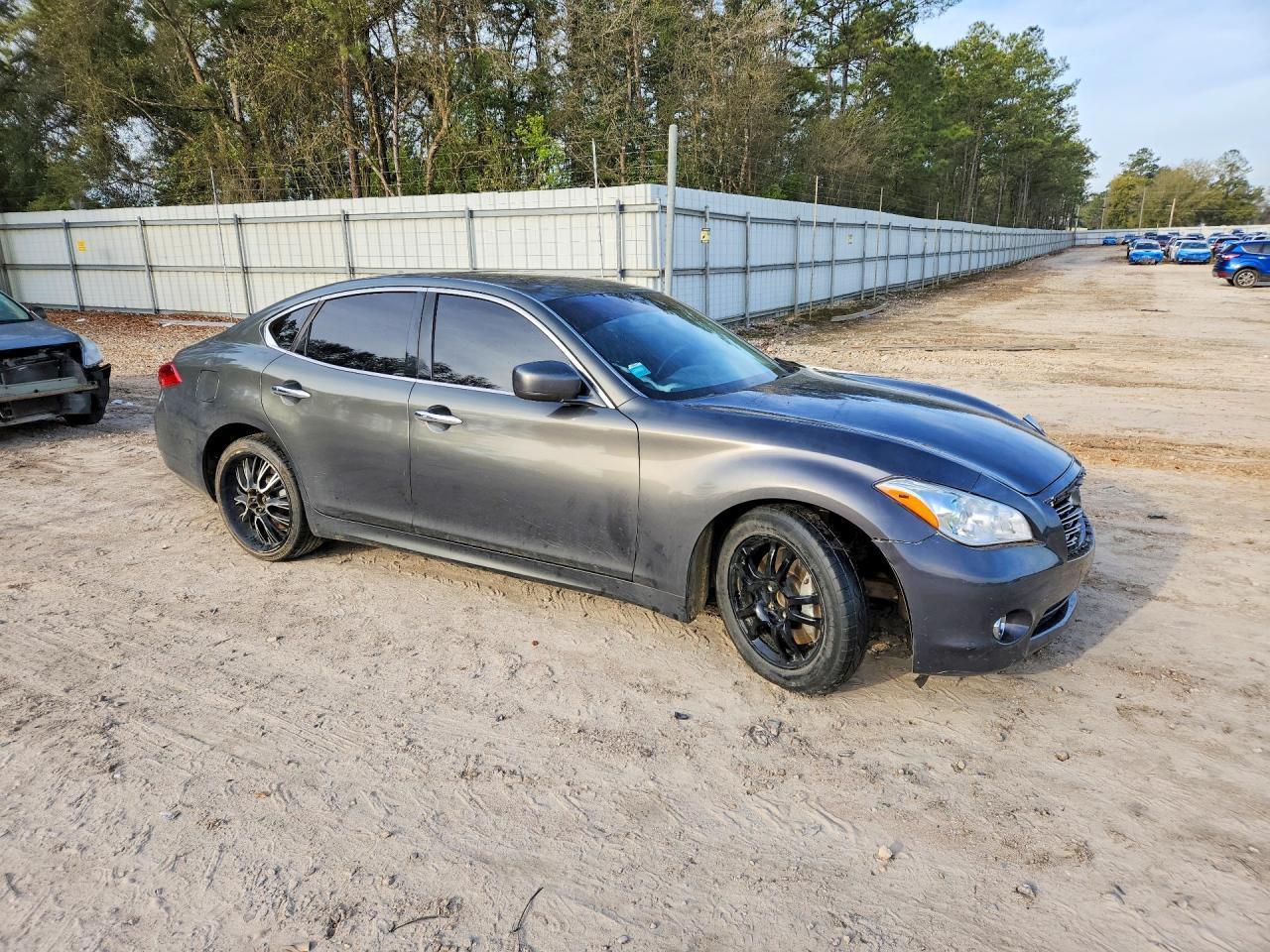 2012 Infiniti M37 Base - Фото 4