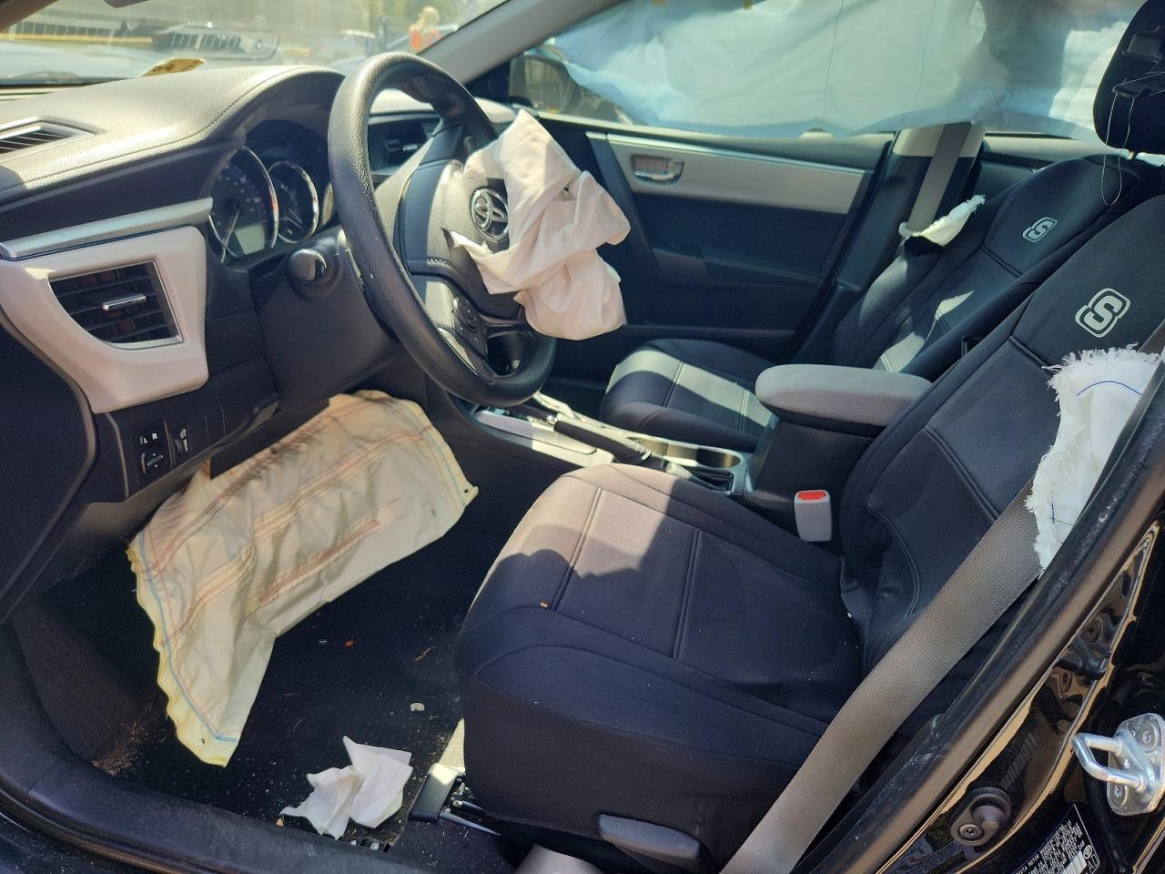 2015 Toyota Corolla Le - Image 7