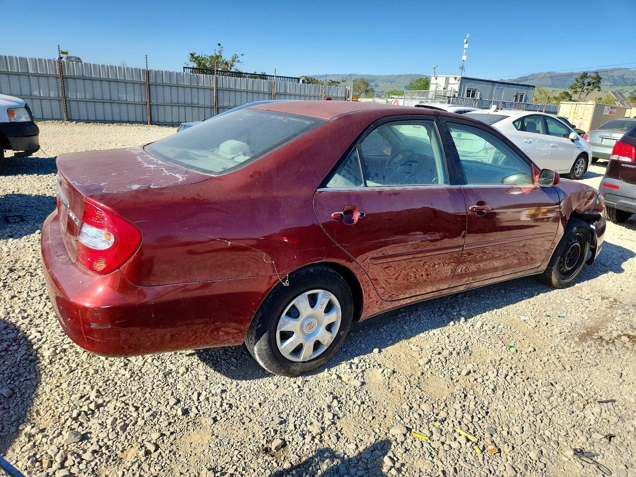 2003 Toyota Camry Le - Фото 3