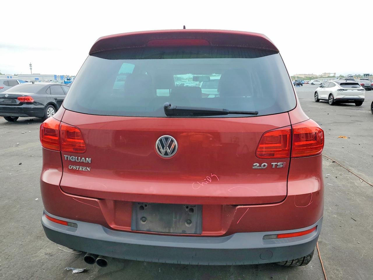 2015 Volkswagen Tiguan S - Фото 6