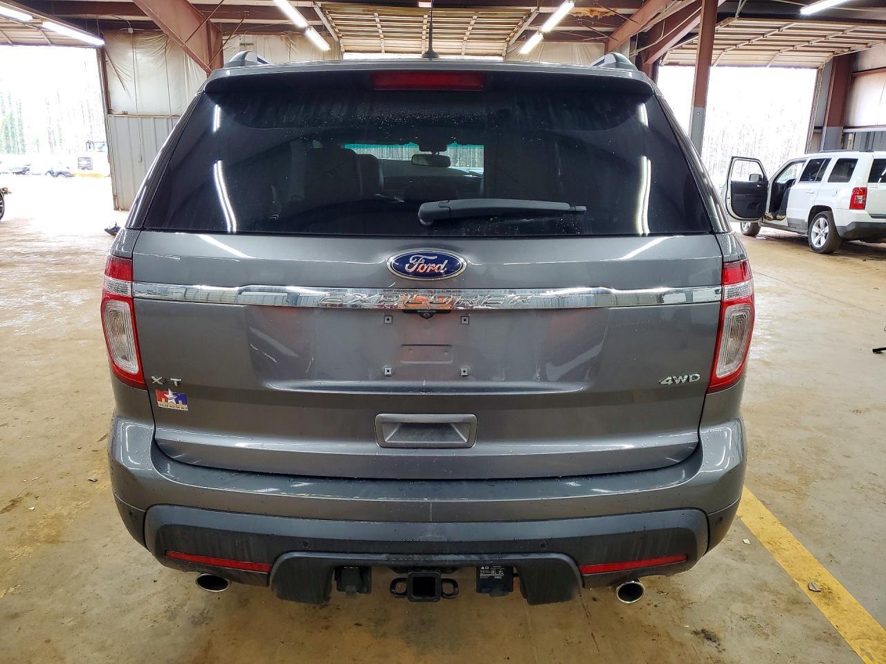 2014 Ford Explorer Xlt - Image 6