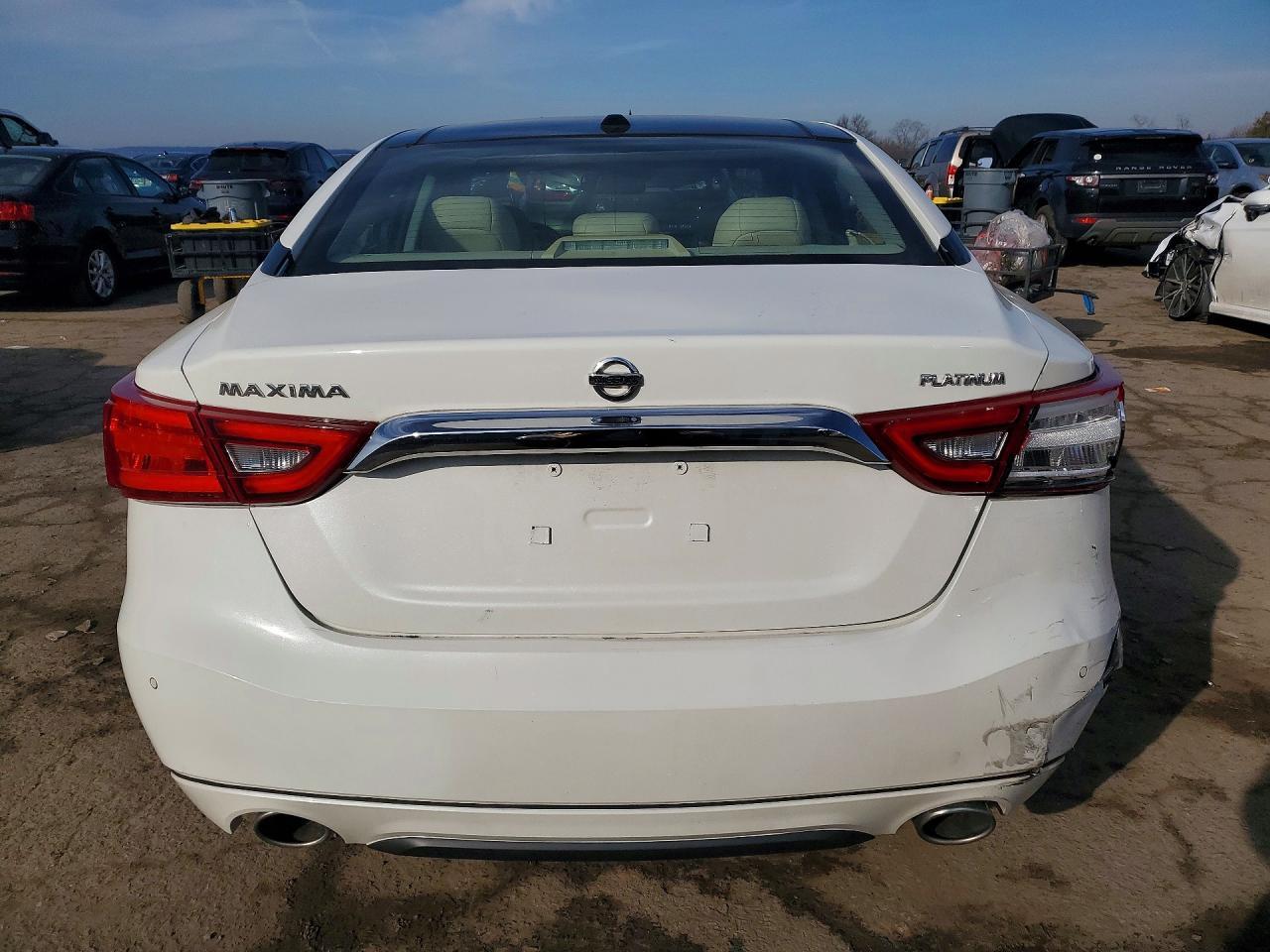 2016 Nissan Maxima Platinum - Image 6